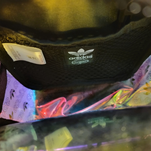 ❗️SOLD❗️Adidas Originals Mini Iridescent Backpack - Picture 6 of 8